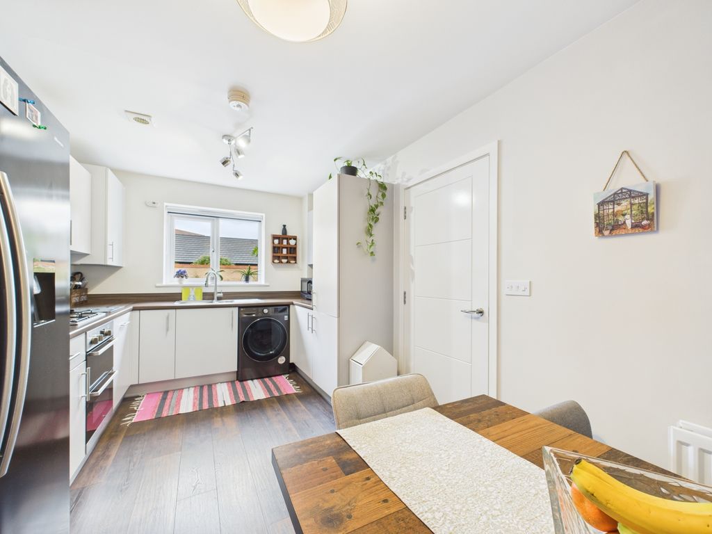 Property photo 2 of 20 Kitchen Diner