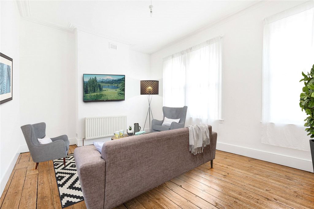 Property photo 2 of 11 Picture No. 22