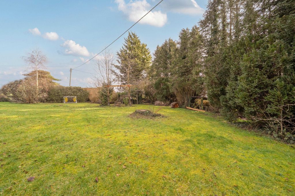 Property photo 2 of 18 1415333-18-698c94Be19E32