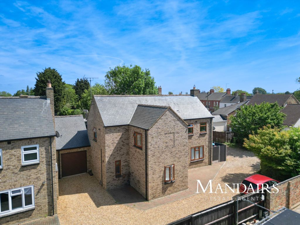 Property photo 3 of 21