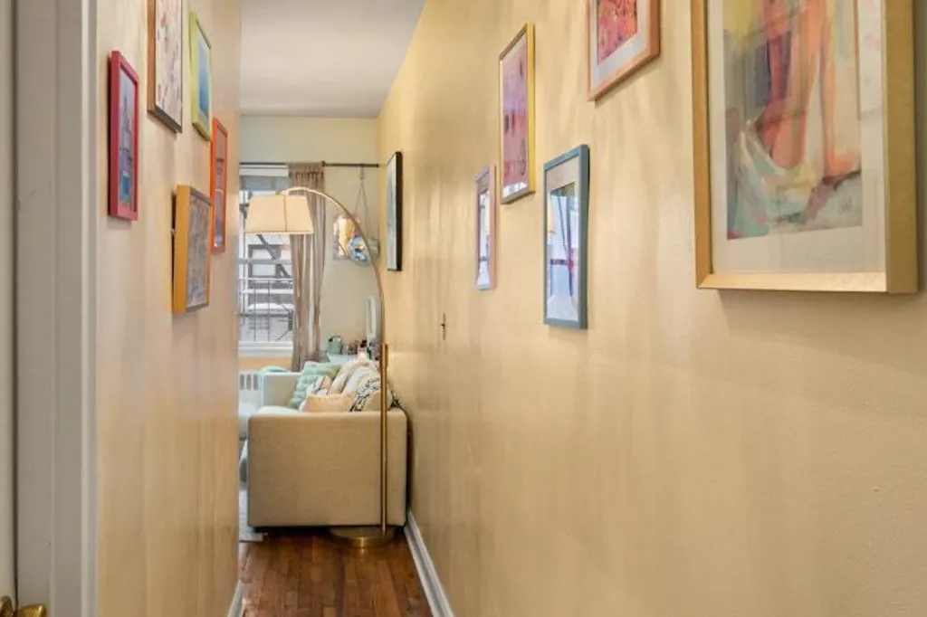 Property photo 3 of 10 <Alttext/>
