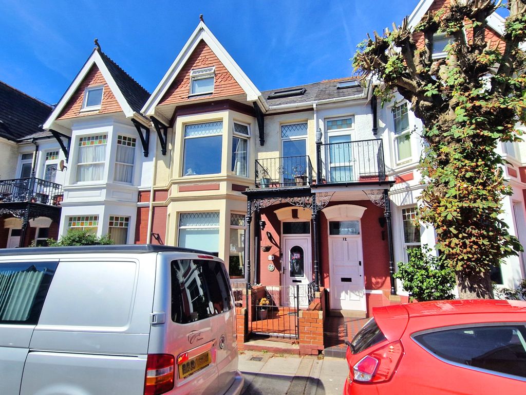 Property photo 1 of 29