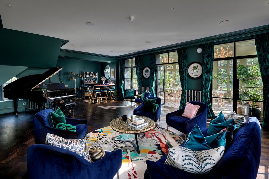 Additional image 12 of 7 bed country house for saleFarnham, Surrey GU10