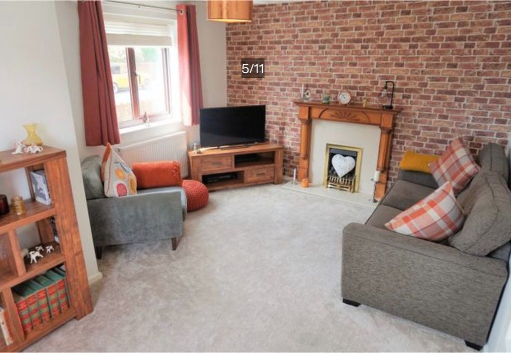 Property photo 2 of 7 5035562