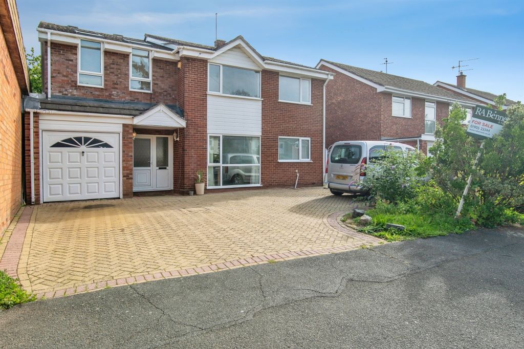 Property photo 1 of 27