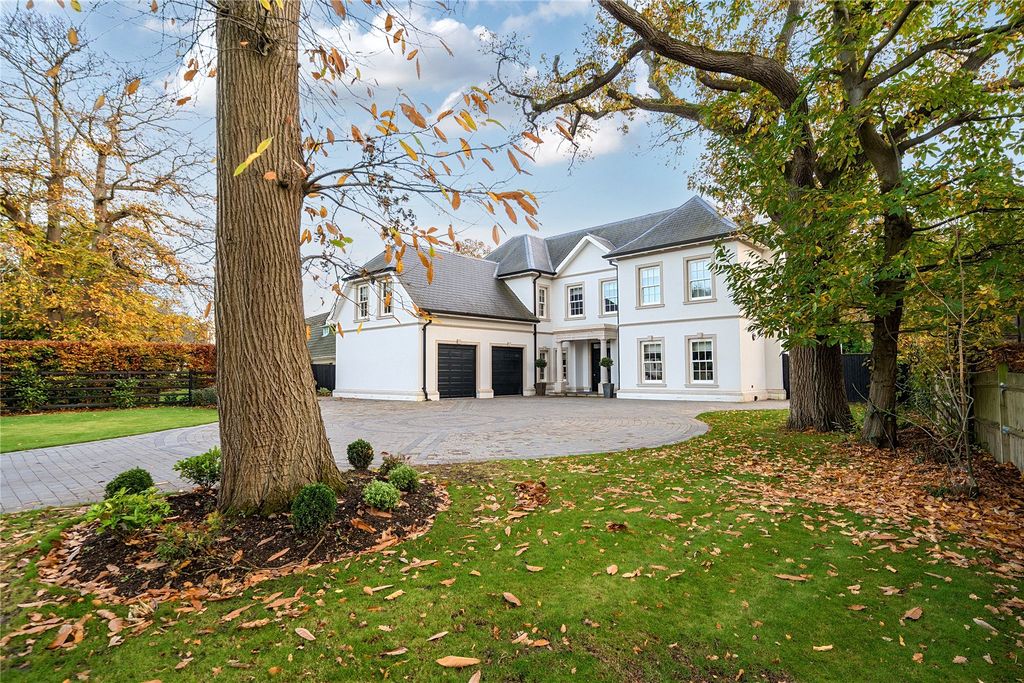 Property photo 1 of 36 Picture No. 04