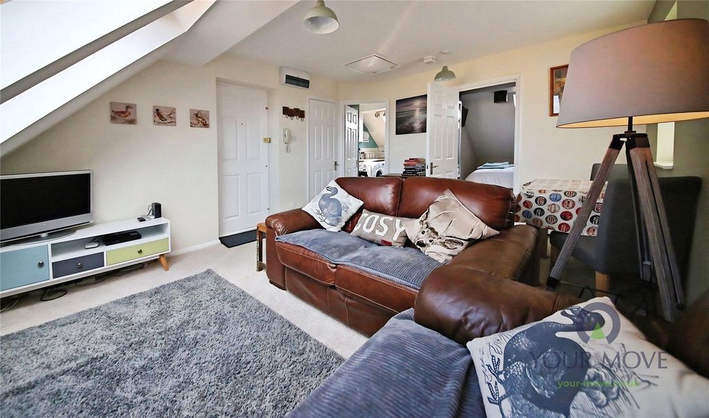 Property photo 2 of 8 Picture No. 06