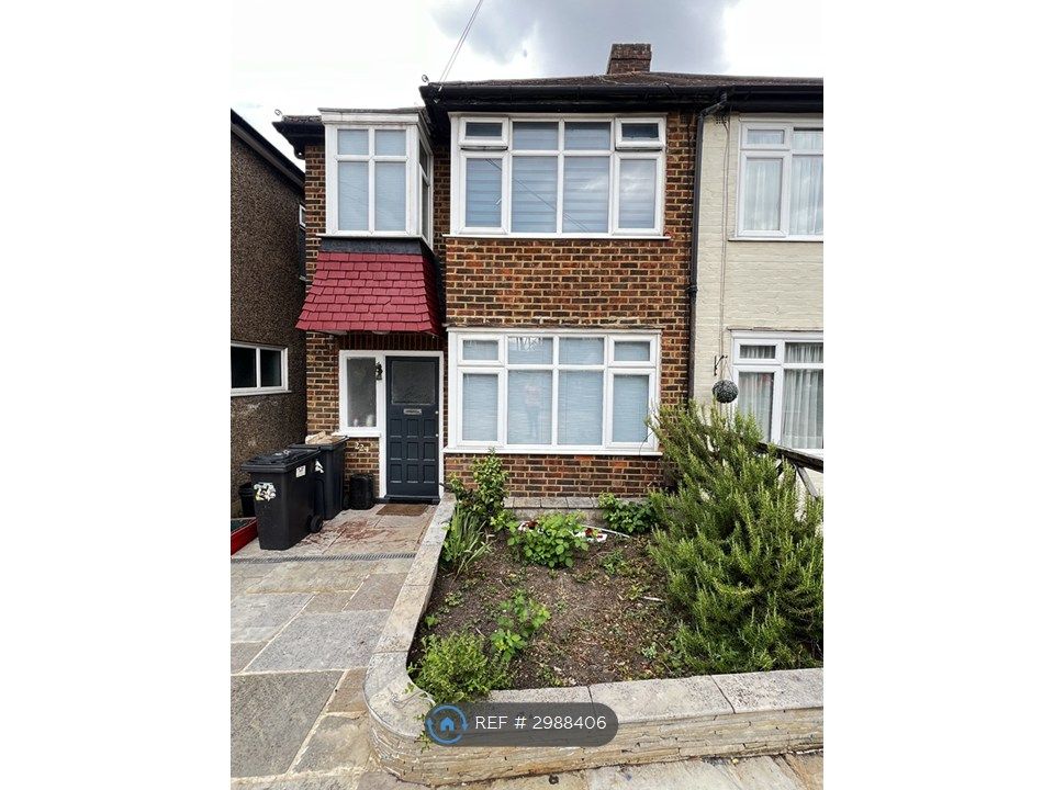 Property photo 1 of 35