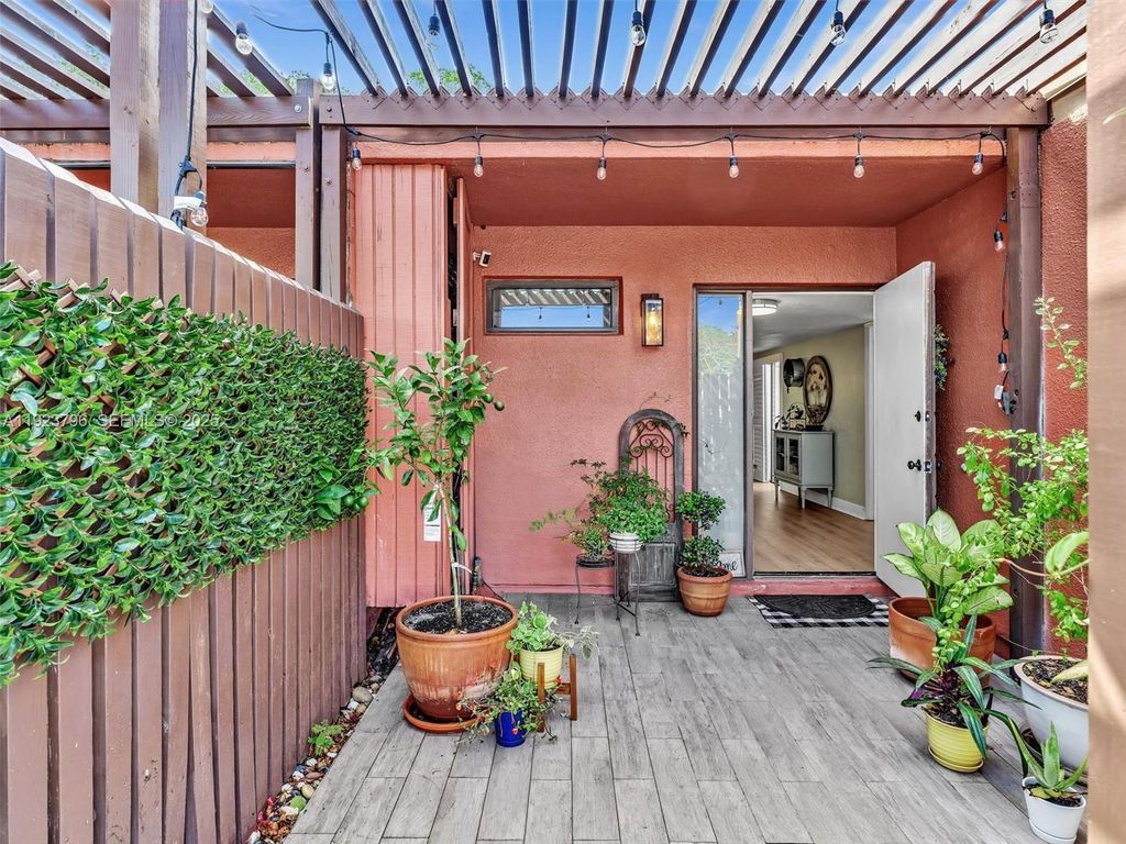 Property photo 3 of 48 <Alttext/>