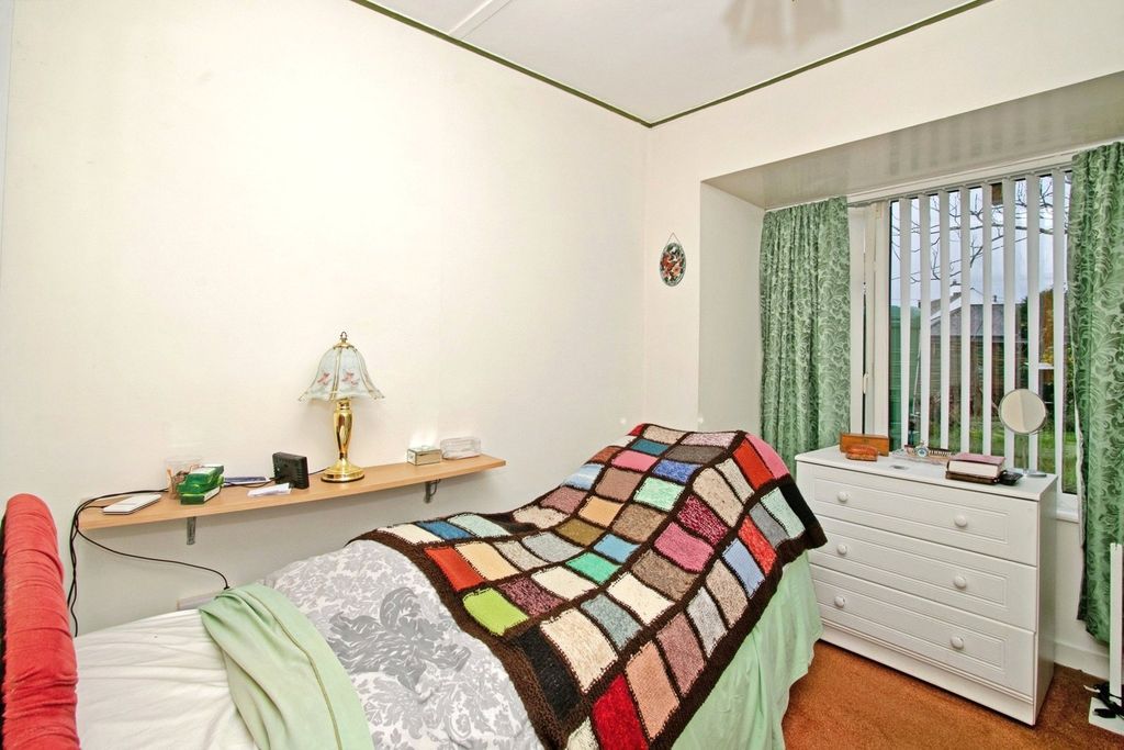 Property photo 3 of 17 Photo