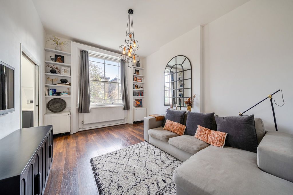 Property photo 1 of 12 Picture No. 10