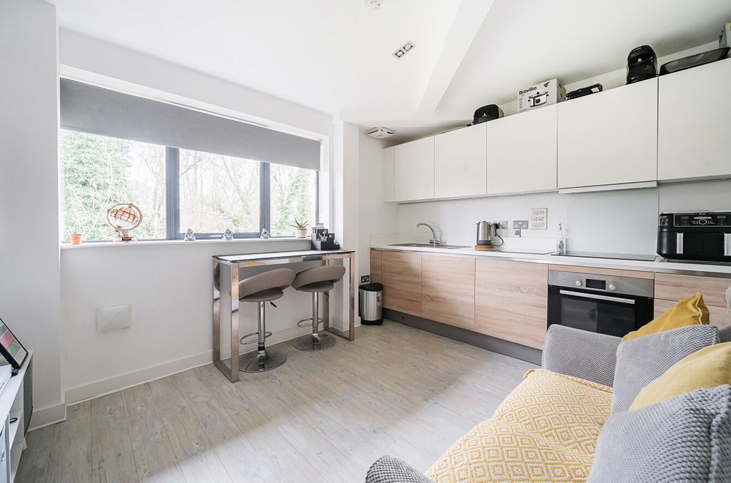 Property photo 1 of 18 Picture 1