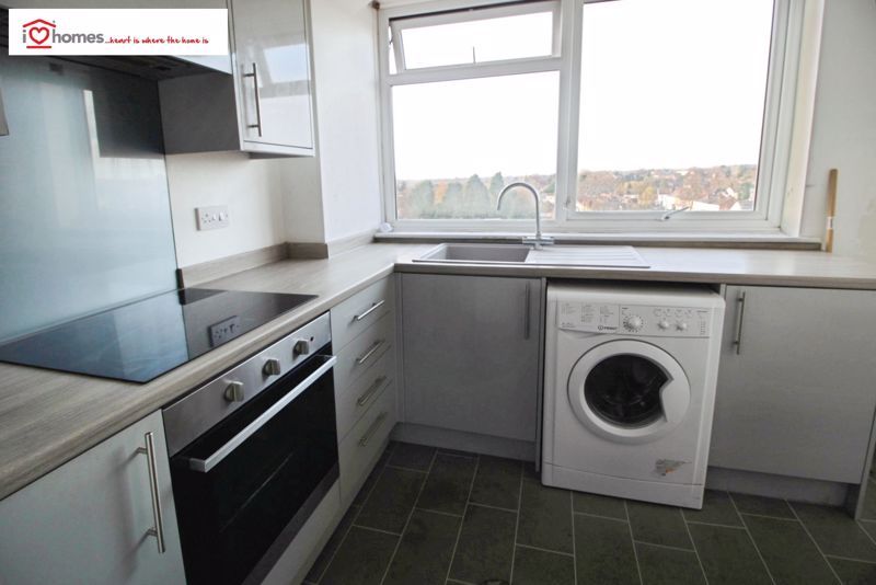 Property photo 2 of 7 Photo 2