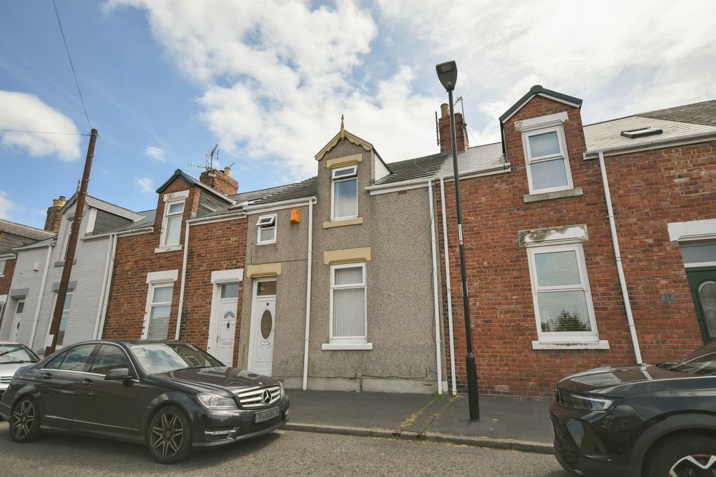 Property photo 1 of 24