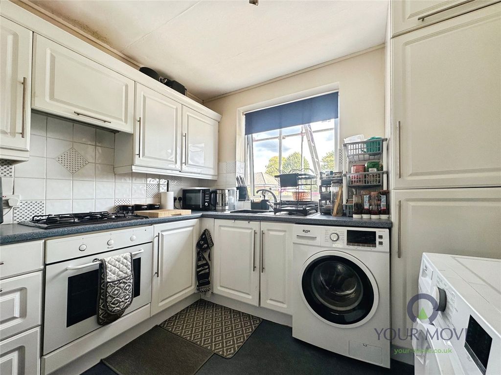 Property photo 3 of 8 Picture No. 08