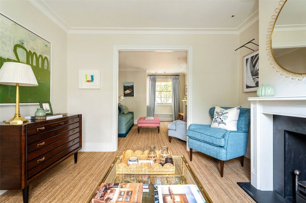 Property photo 3 of 9 Drawing Room