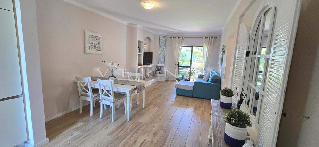 Property photo 2 of 30