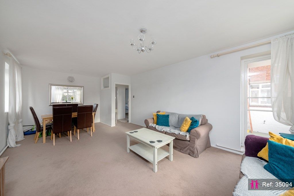 Property photo 3 of 7