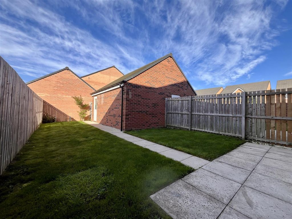 Property photo 3 of 26