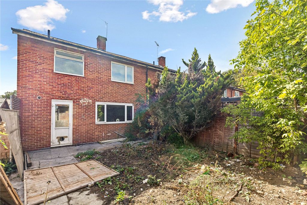 Property photo 2 of 7 Picture No. 13