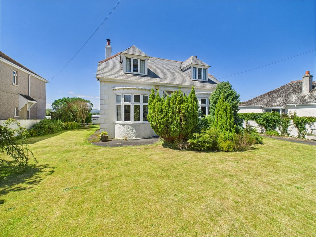 Property photo 2 of 20 Picture No. 23