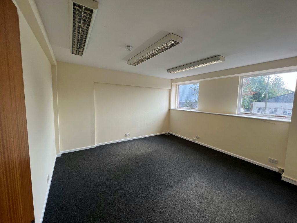 Property photo 3 of 4 20240919_134013624_Ios.Jpg