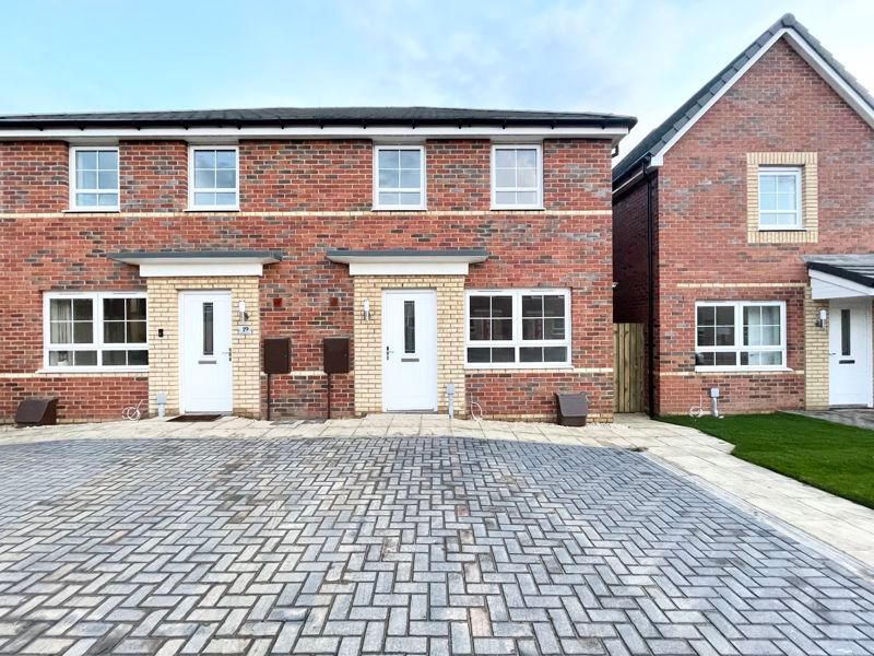 Property photo 1 of 12 Front