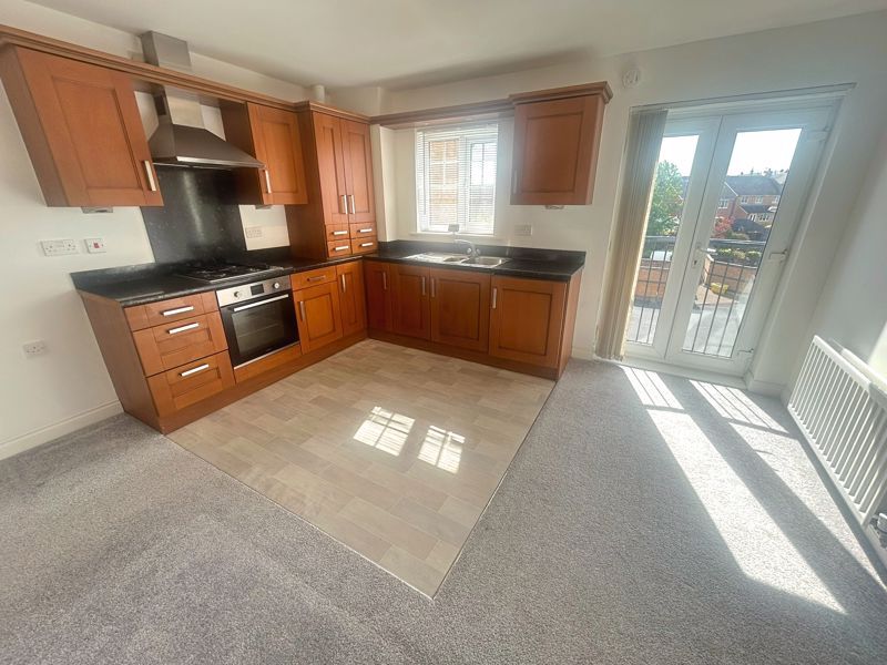 Property photo 1 of 11 Kitchen