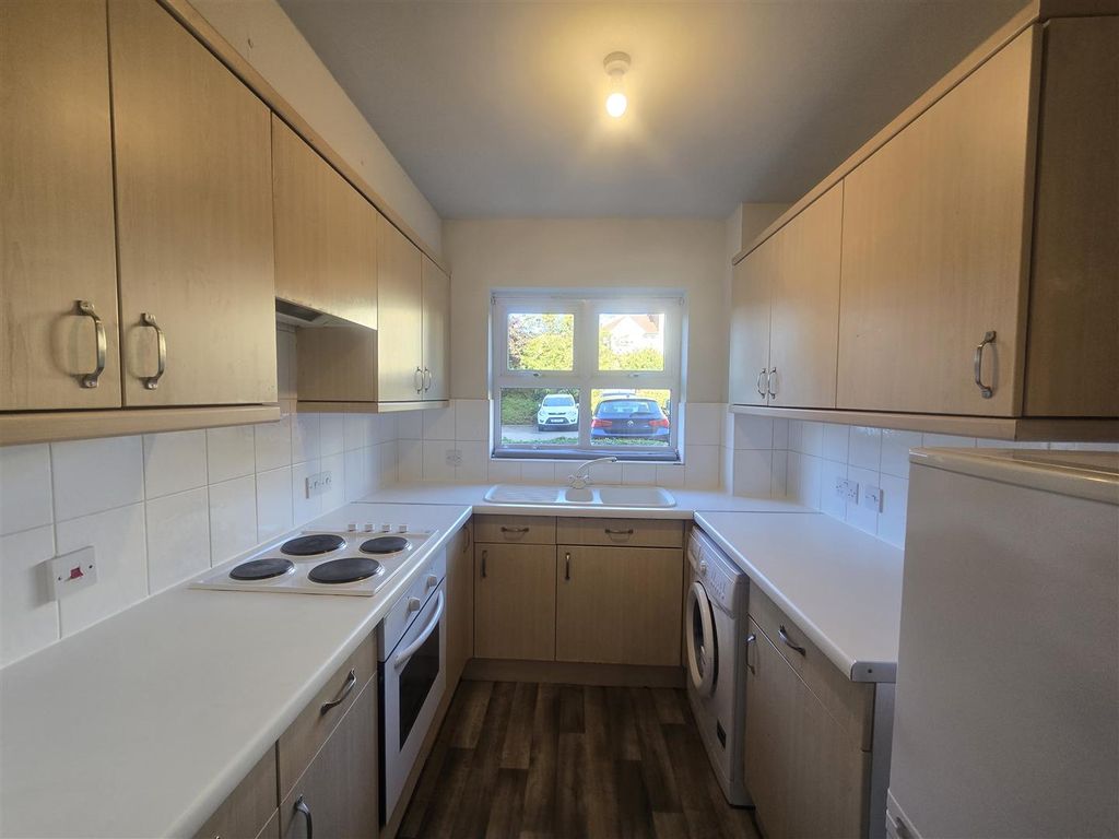 Property photo 3 of 7 1000088322.Jpg