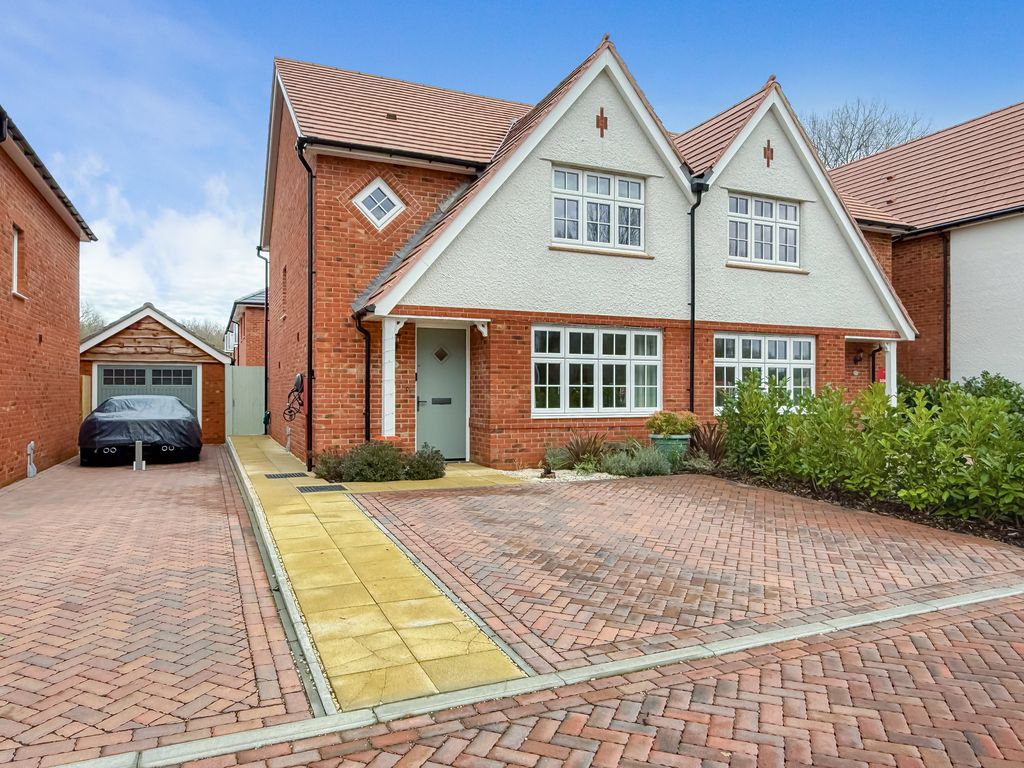 Property photo 1 of 18 Photo #1