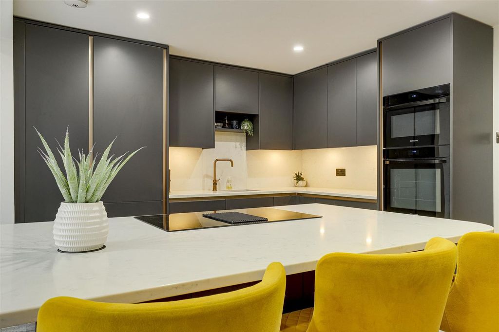 Additional image 5 of 4 bed detached house for saleCheriton Drive, Ilkeston DE7