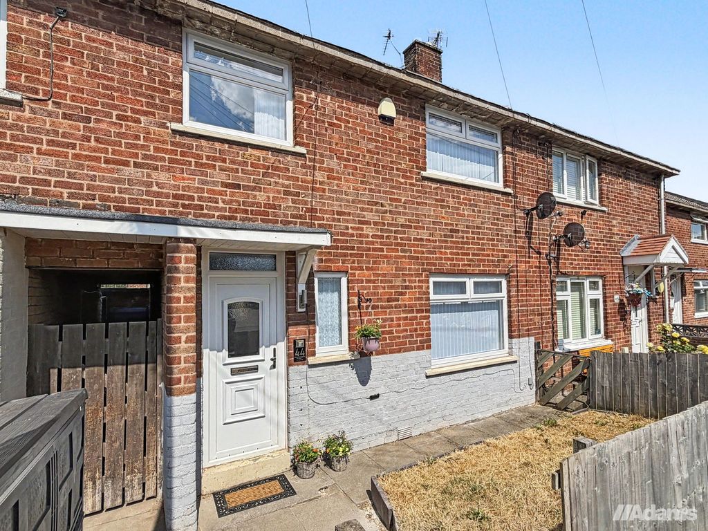 Property photo 1 of 11