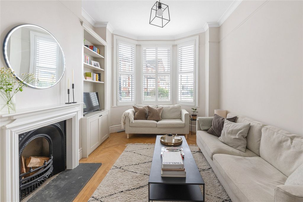 Property photo 3 of 19 Picture No. 40