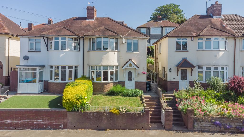 Property photo 1 of 26