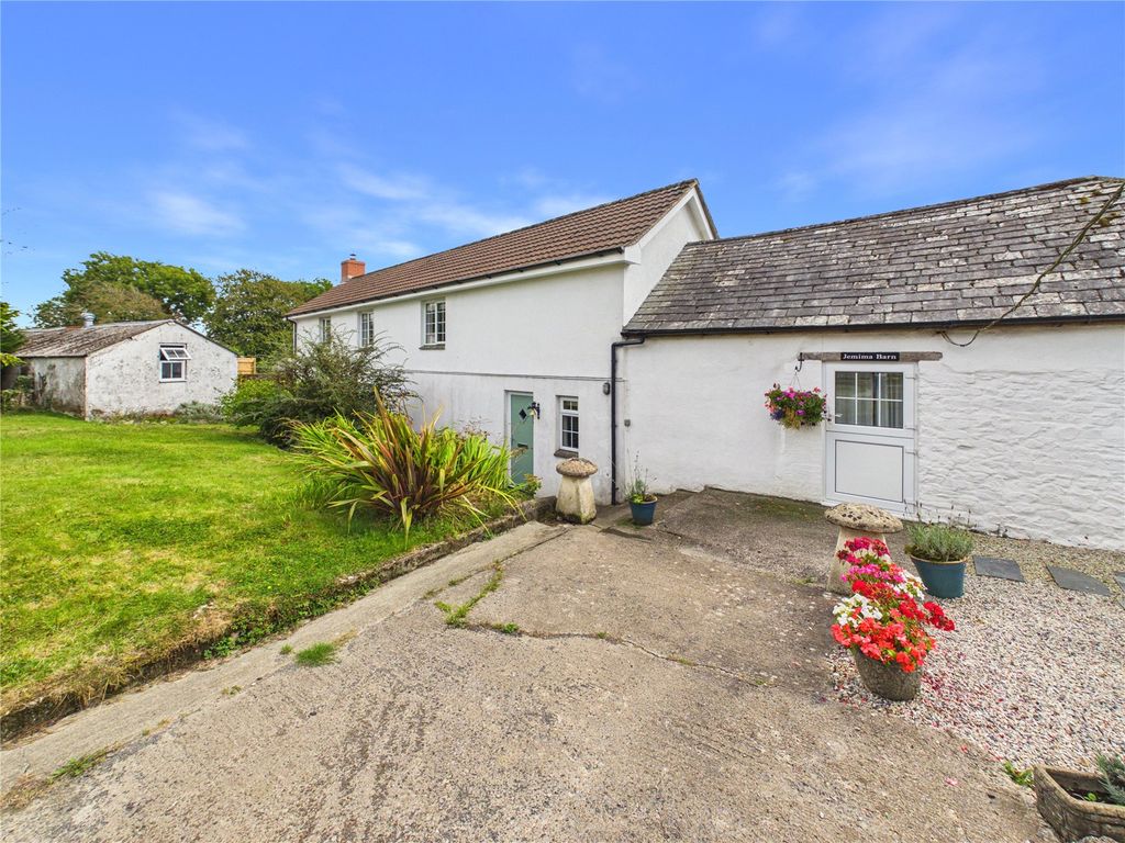 Property photo 2 of 30 Picture No. 58