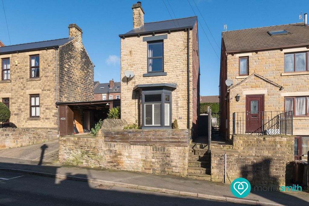 Property photo 1 of 22