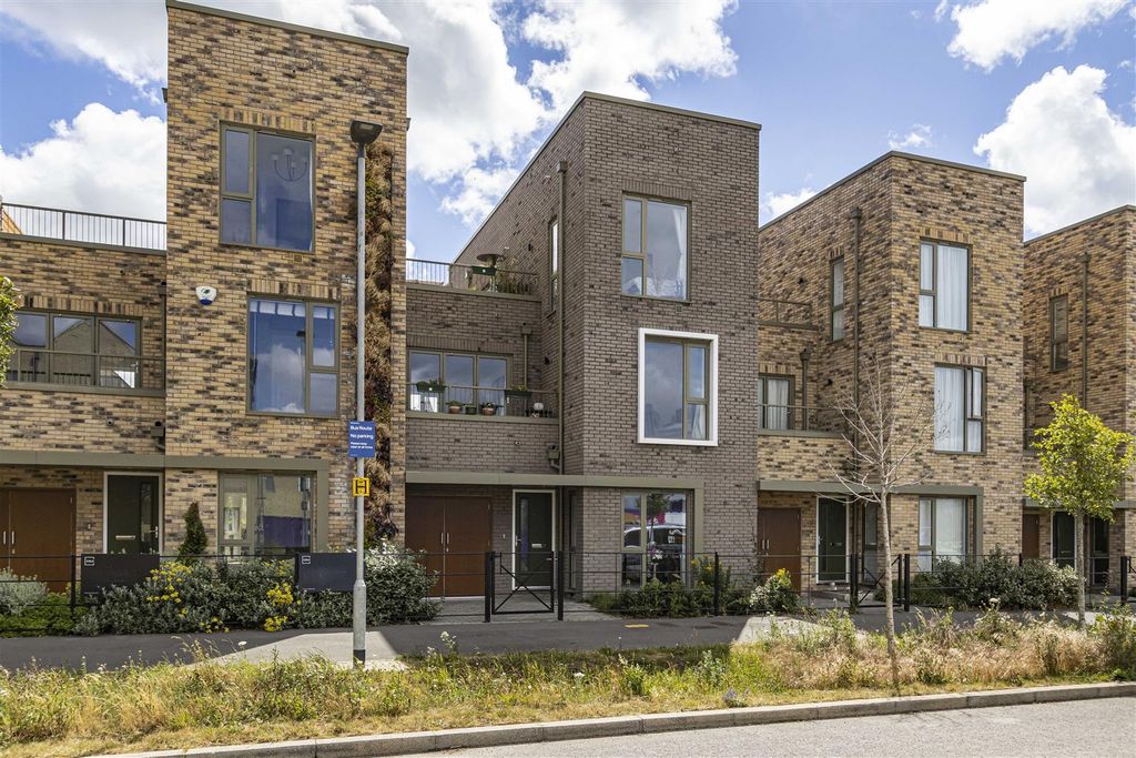 Property photo 1 of 20 17_84305.Jpg