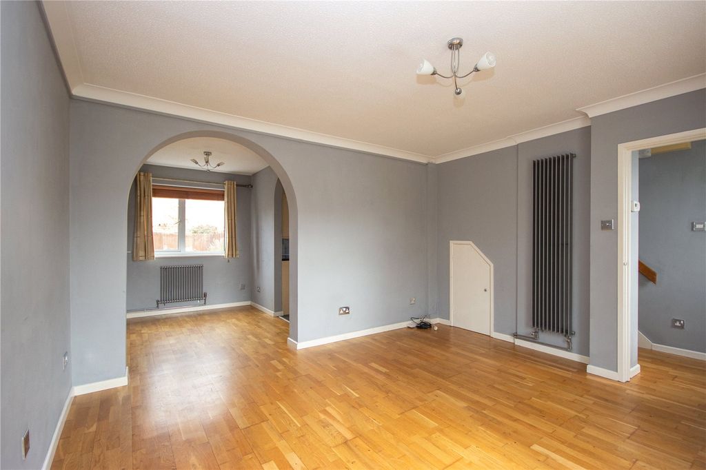 Property photo 2 of 11 Picture No. 64