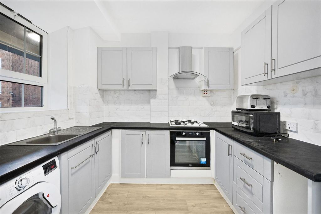 Property photo 2 of 7 Dsc04042.Jpg