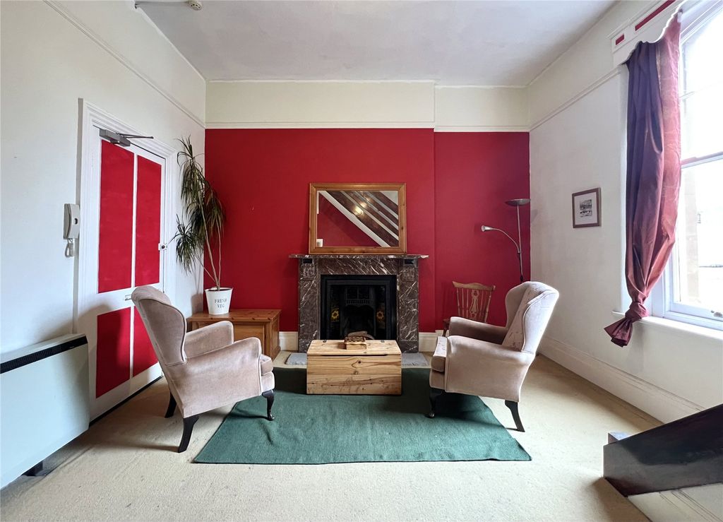 Property photo 2 of 11 Picture No. 03