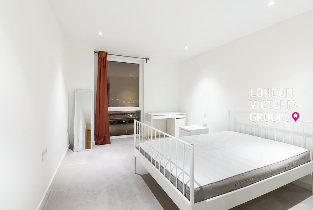 Property photo 3 of 6 1-7417.Jpg