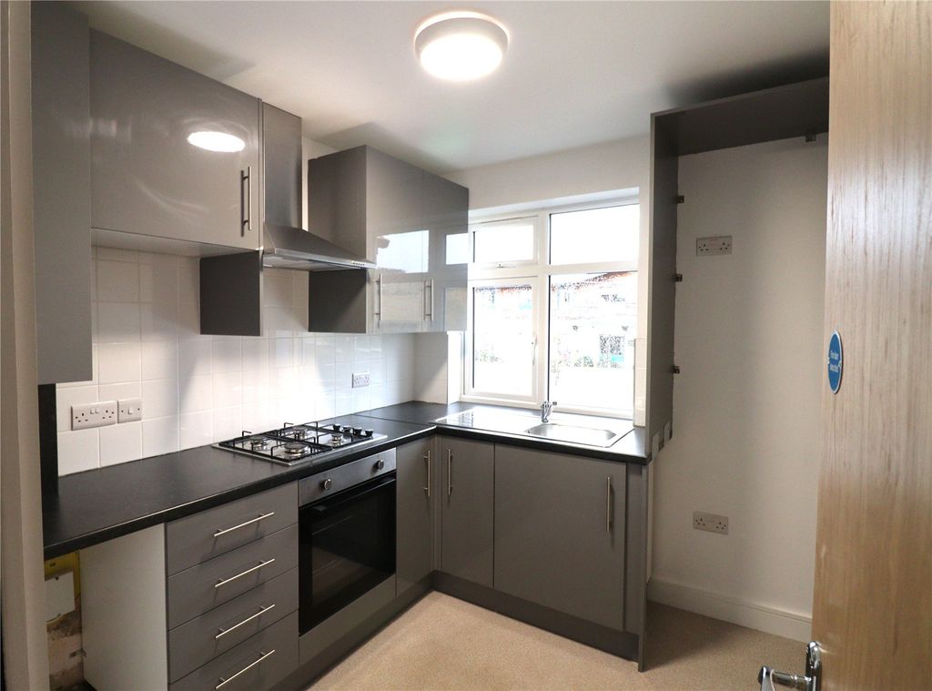 Property photo 3 of 3 Picture No. 03