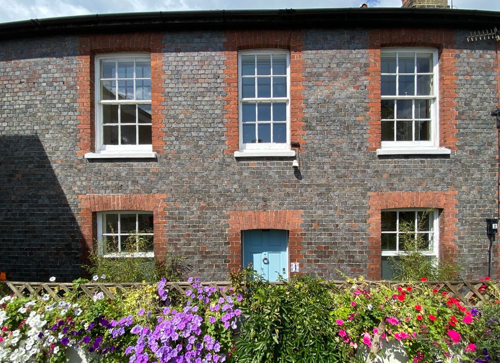 Property photo 1 of 24 1