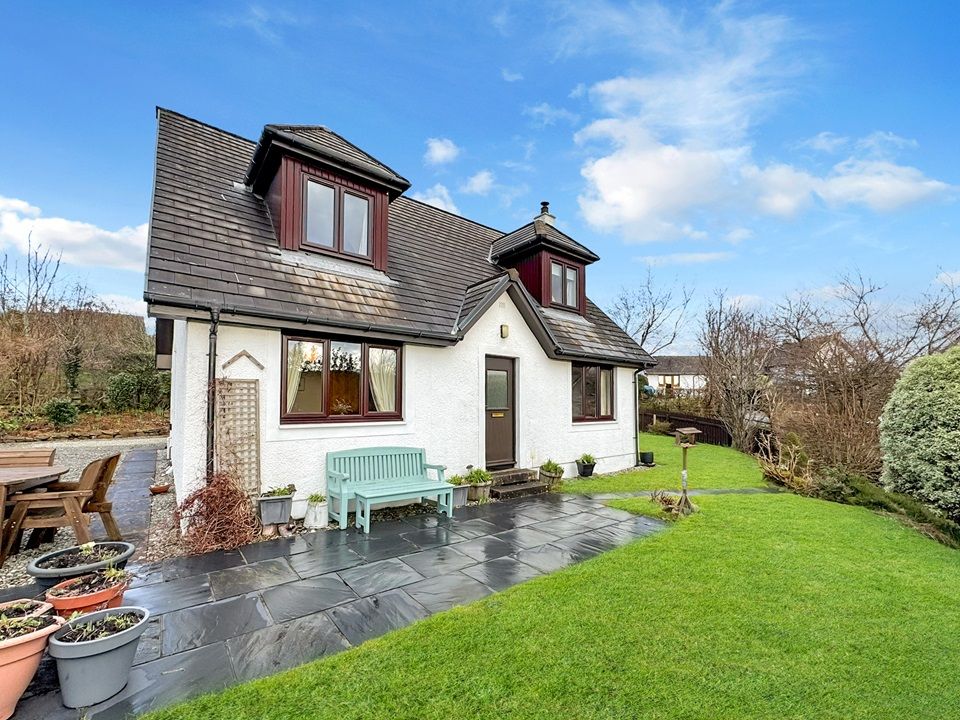 Property photo 1 of 46