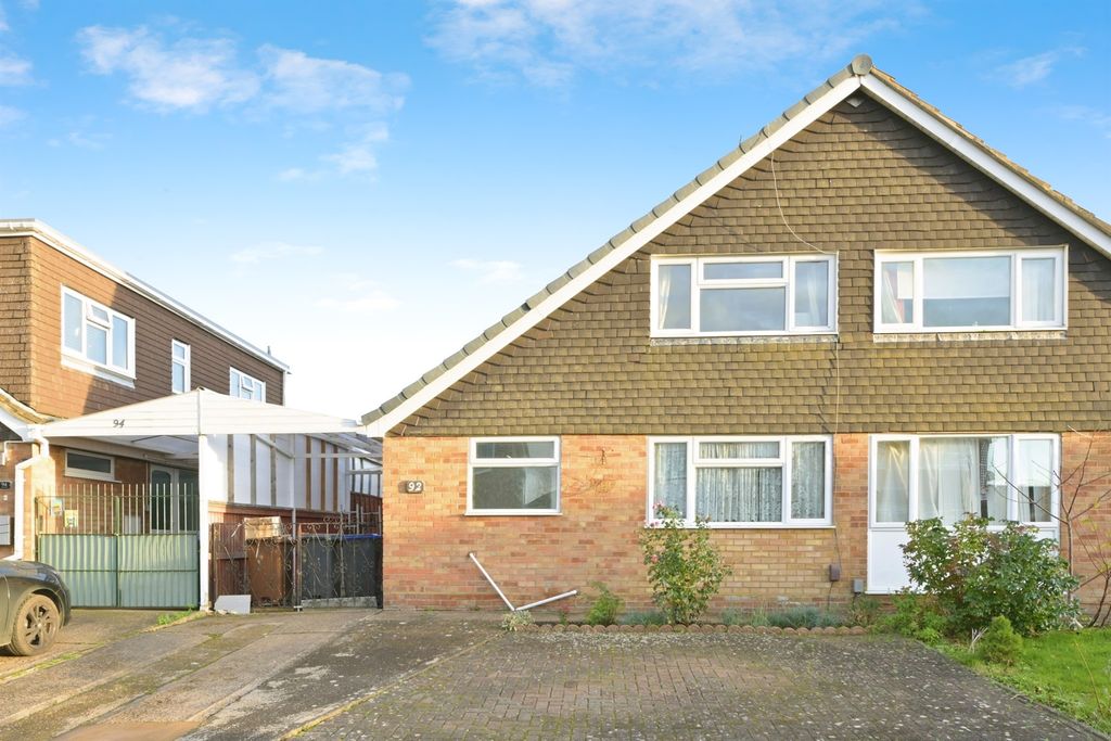 Property photo 1 of 12