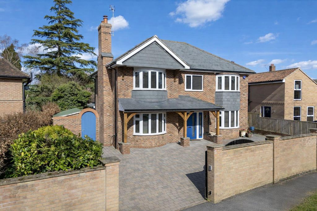 Property photo 1 of 28 Copilot_20260327_115541.Png