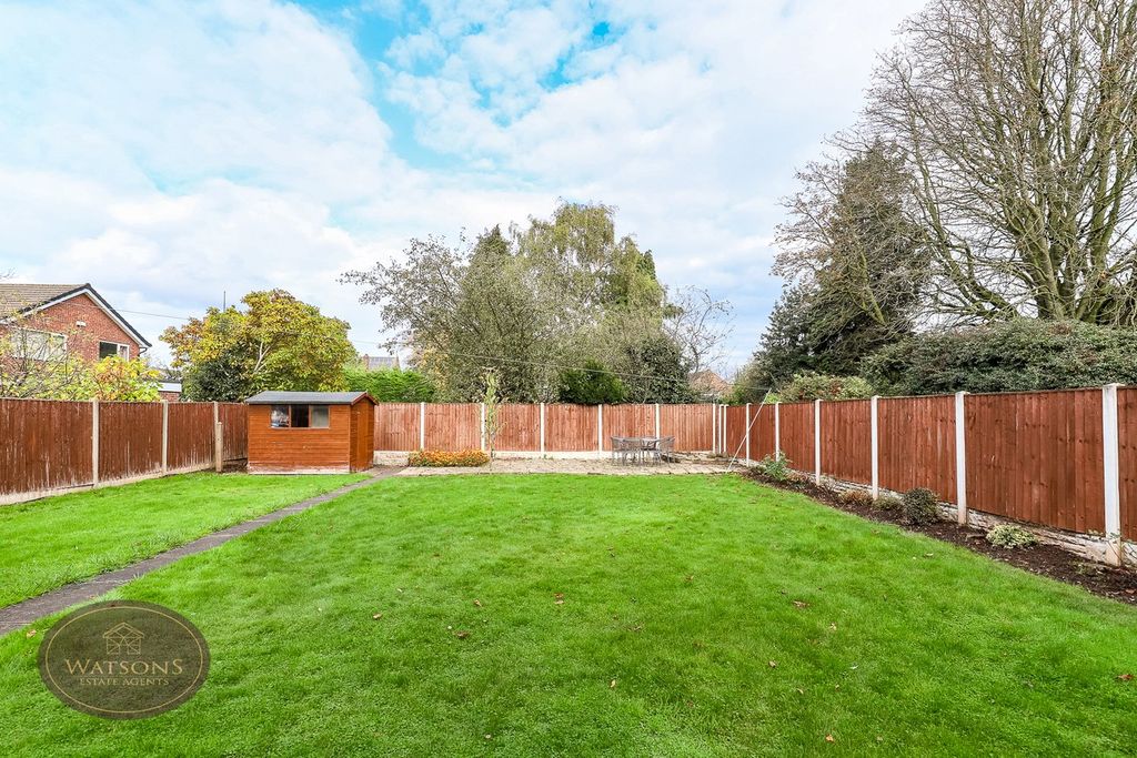 Property photo 3 of 27