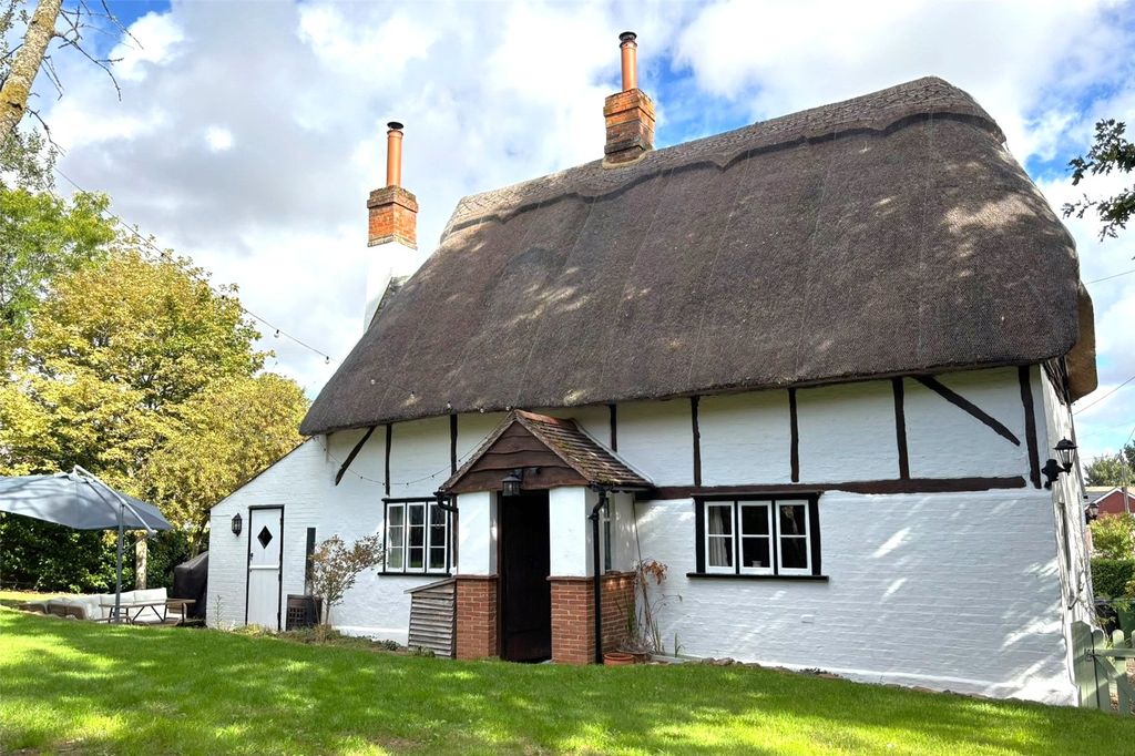 Property photo 1 of 21 Frontage