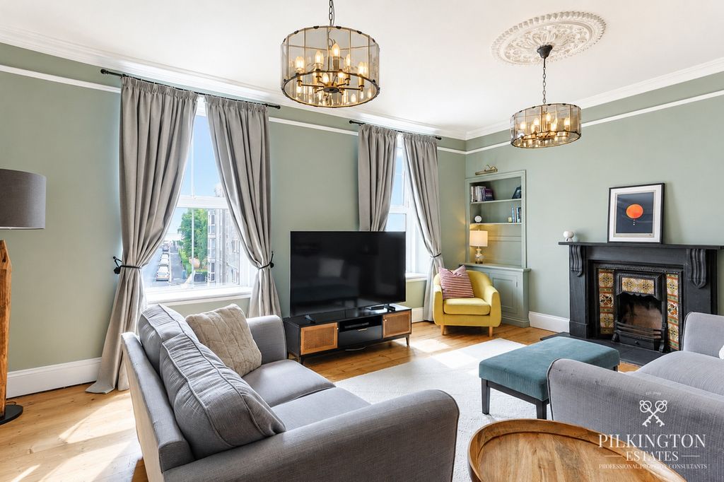 Property photo 1 of 27 5439260