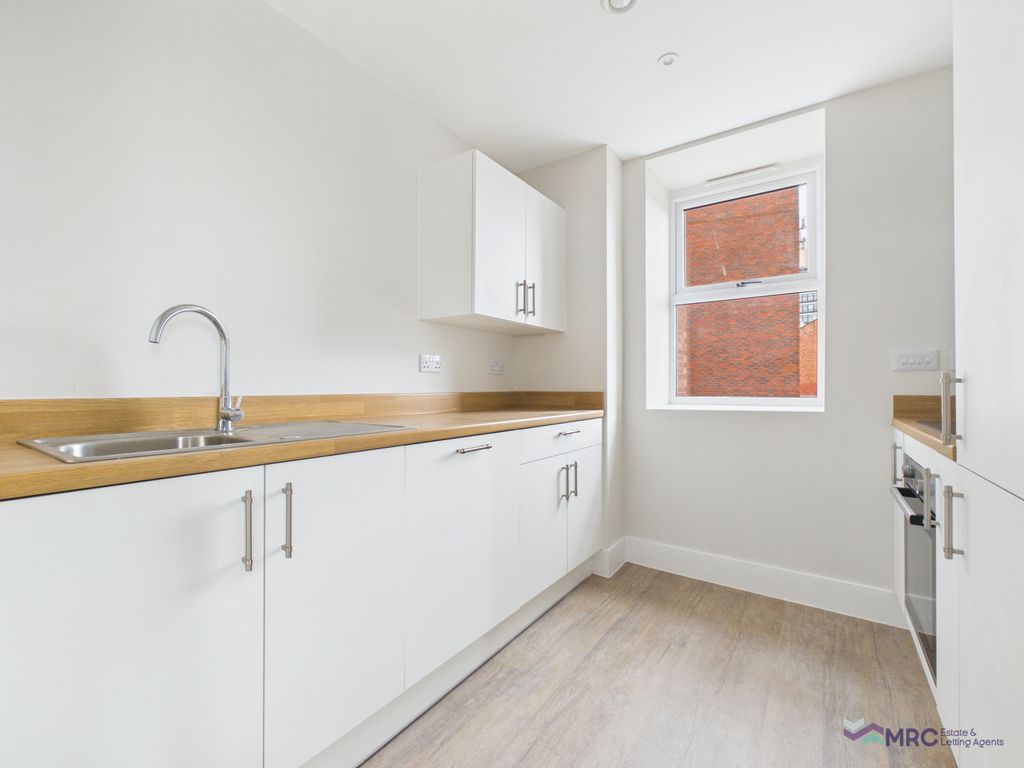 Property photo 2 of 14 Gallery